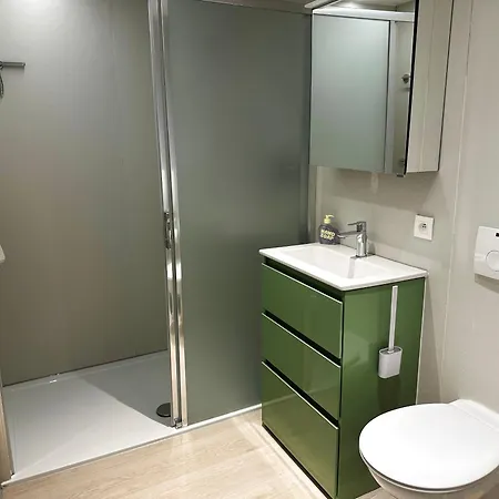 Art Donna Met Zeezicht Appartement *
